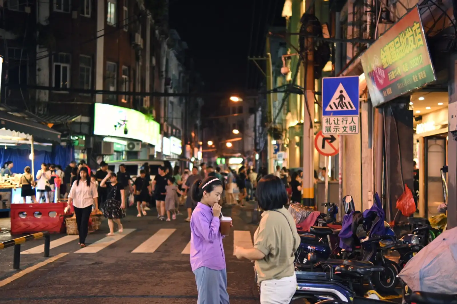 档案盒与文件袋材质对比：如何选择适合企业的文档存储方案